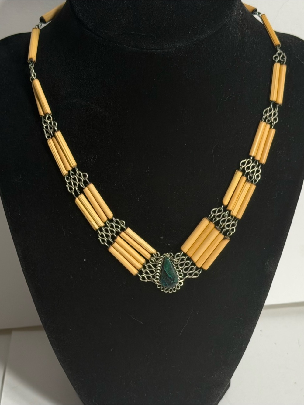 Ethnic Boho Bamboo Tube Bead Necklace Green Teardeop Stone